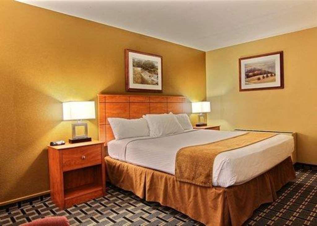 Quality Inn Тиф Ривър Фолс Стая снимка
