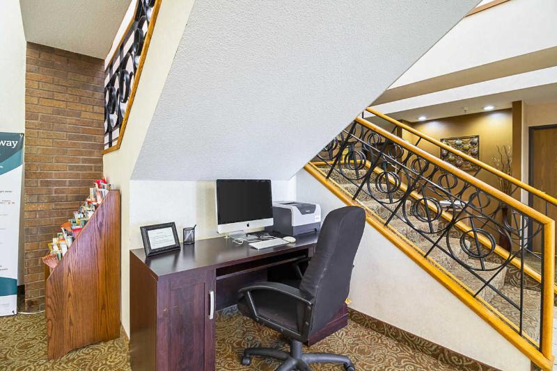 Quality Inn Тиф Ривър Фолс Екстериор снимка