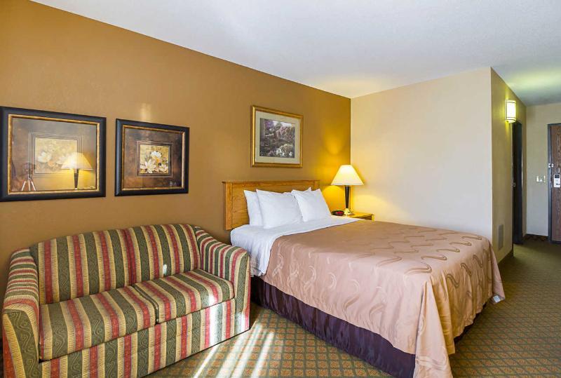 Quality Inn Тиф Ривър Фолс Екстериор снимка